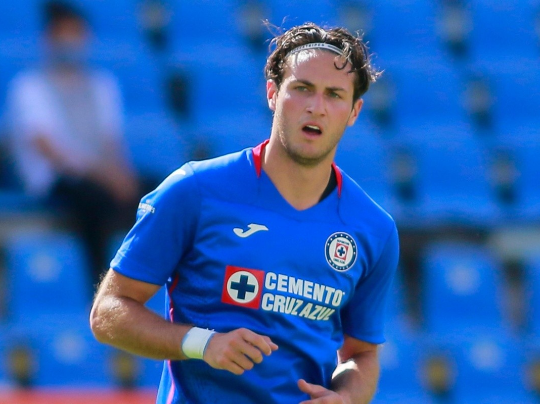 荷甲冲刺阶段走向成谜，皇家马德里刷新队史纪录，引发热议，资深球员宣示担当的简单介绍