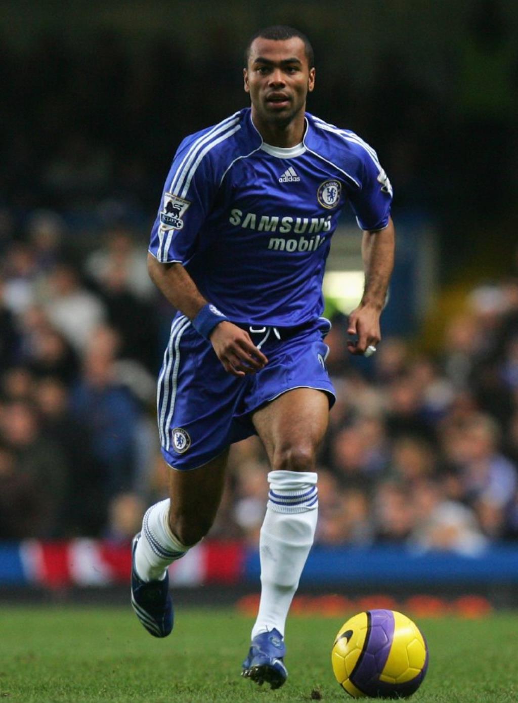 集结日切尔西主帅复盘：荷甲节点到来，信心回归，阵容厚度经受考验的简单介绍